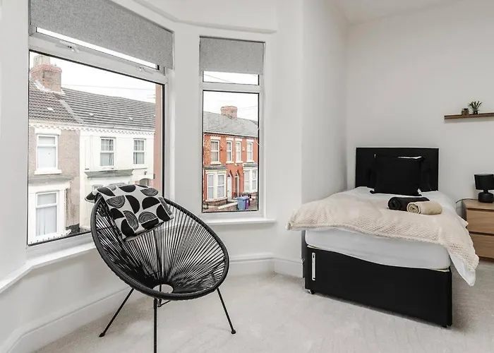 Liverpool 3 Bed House